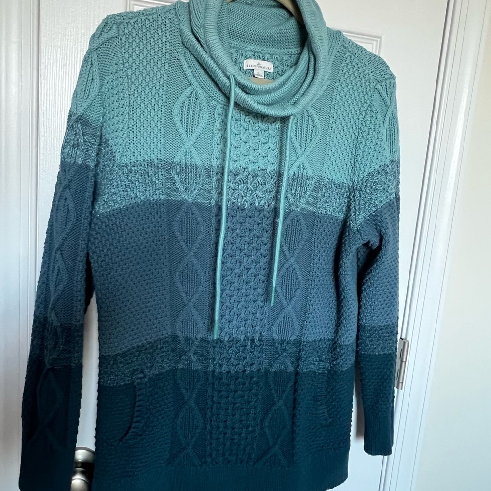 L.L. Bean Signature Teal Gradient Cowl Neck Sweater Women’s size L